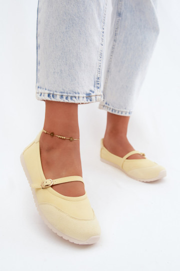 Gelbe sportliche Ballerinas mit Riemchen Charmy