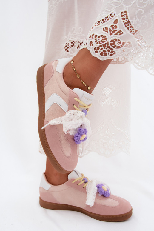 Damen-Sneaker mit schicken Blumen und einer Schleife in rosa Coastelle