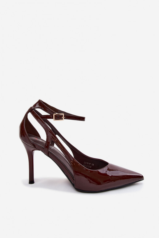 High Heels mit Lackeffekt aus Kunstleder CzekoladoĮe Fionnel