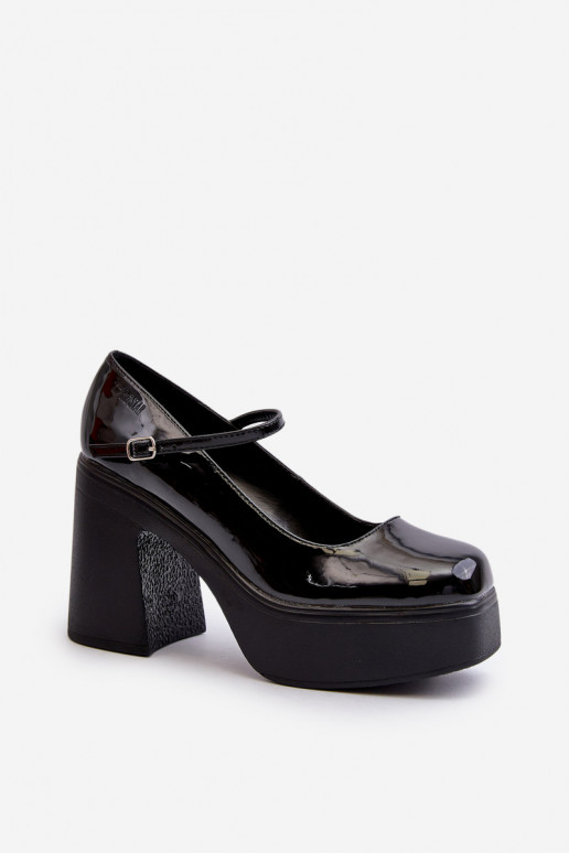 Damen schwarze Schuhe mit lackiertem Effekt und Plattform Big Star NN274004