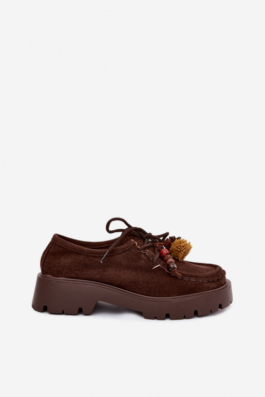 Schuhe mit schönen Details aus Kunstveloursleder in Schokolade Melonia