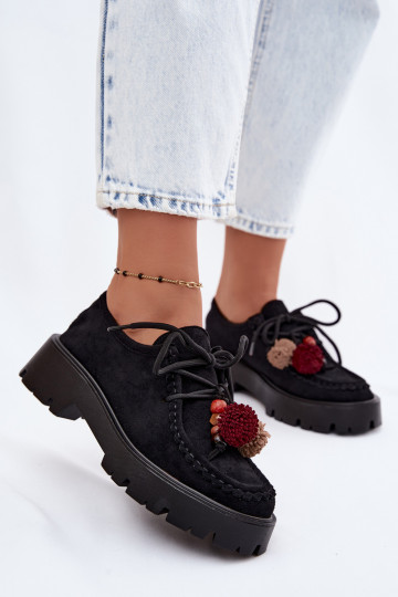 Schuhe mit schönen Details aus Kunstveloursleder in Schwarz Melonia