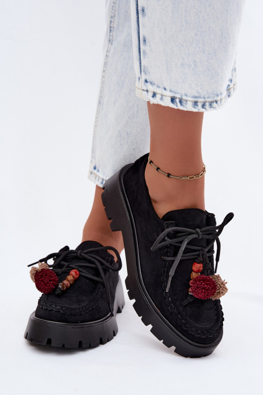 Schuhe mit schönen Details aus Kunstveloursleder in Schwarz Melonia