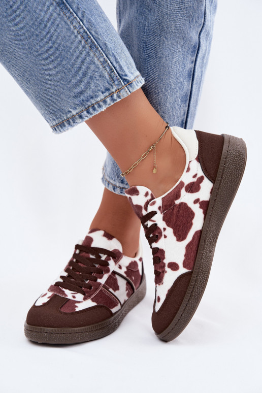Sneaker mit Patches in Braun Corelle