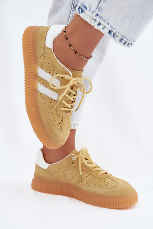 Gelbe Plattform-Sneaker aus Kunstveloursleder Coralia