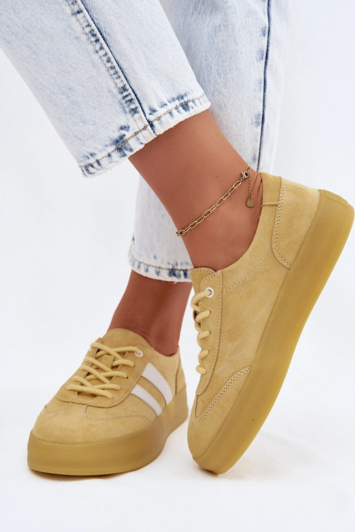 Gelbe Plattform-Sneaker aus Kunstveloursleder Coralia