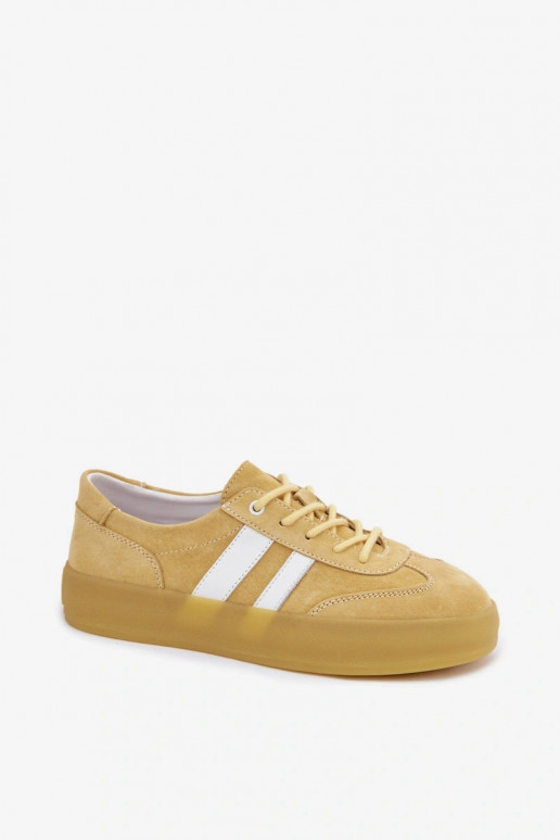 Gelbe Plattform-Sneaker aus Kunstveloursleder Coralia