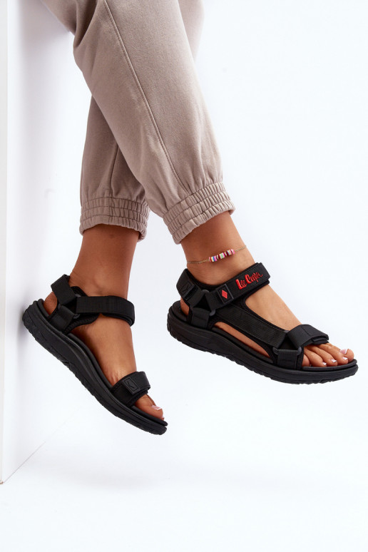 Damen-Sandalen mit klebrigen Verschlüssen in Schwarz Lee Cooper LCIN-26-34-4423L