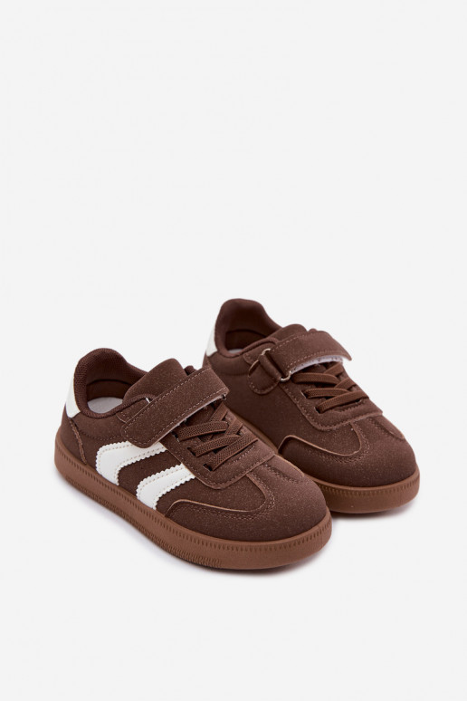 Kindersneaker mit Klettverschlüssen aus Kunstleder in brauner Farbe Ronja
