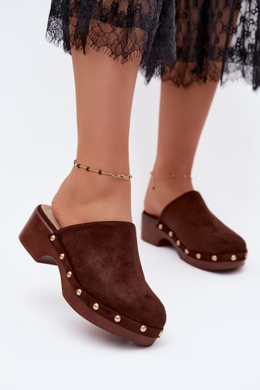 Damenclogs aus Kunstveloursleder in Gold mit Nieten Cherryelle