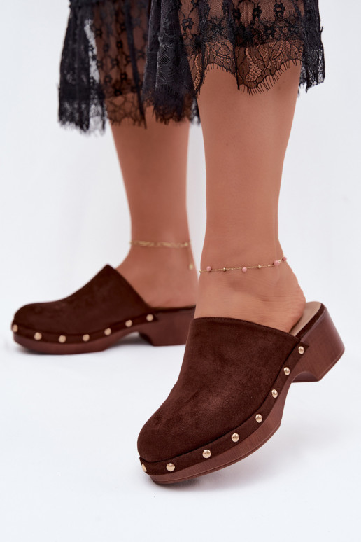 Damenclogs aus Kunstveloursleder in Gold mit Nieten Cherryelle