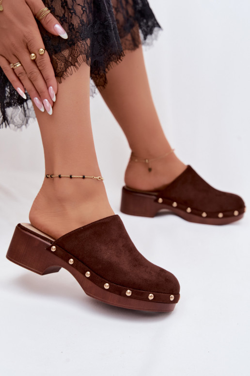 Damenclogs aus Kunstveloursleder in Gold mit Nieten Cherryelle