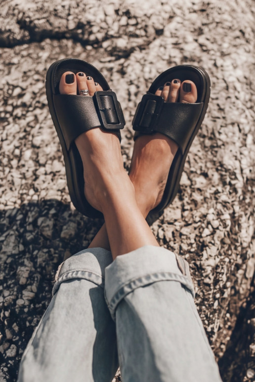 Schwarze Damen-Slipper mit Plattform und Schnallen Caramel