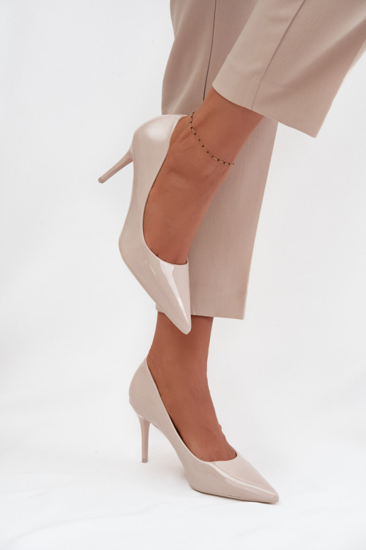 Elfenbein Kunstleder High Heels mit Lackeffekt Jadira