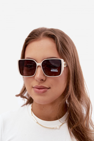 Sonnenbrille mit dekorativen Details in Sandfarbe