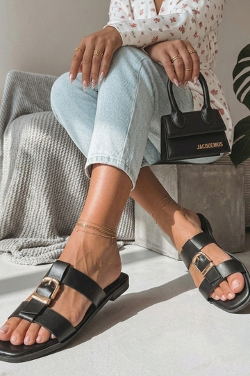 Schwarze Damenclogs mit dekorativer Schnalle Lavinia