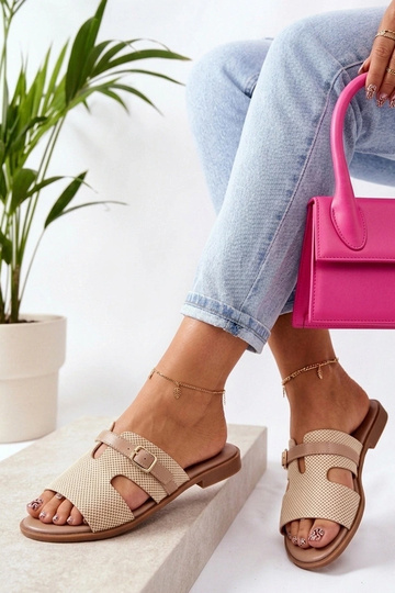 Sandfarbene elegante Damenclogs mit Ausschnitten Tabitha 2