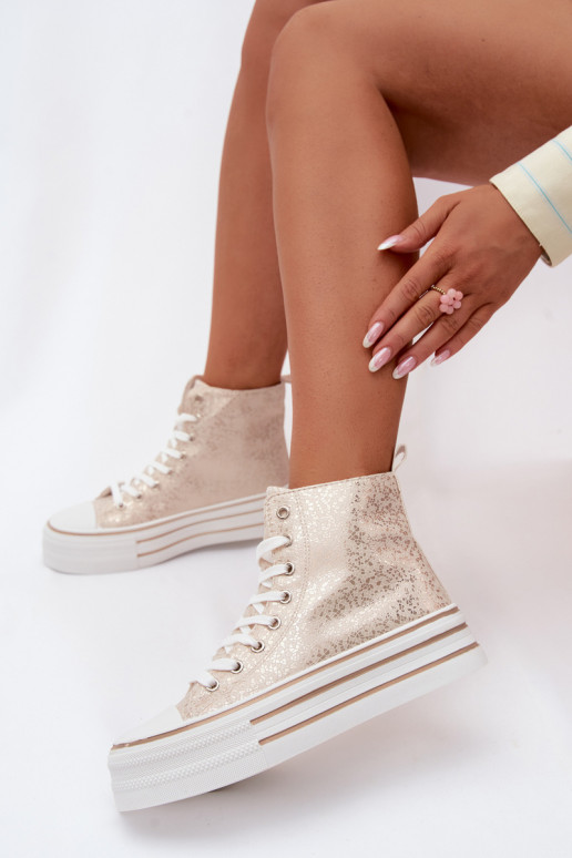 Goldene Damen Freizeistiefel auf Plattform INildrose