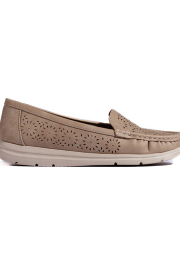 Beige durchbrochene Damenmokassins 2