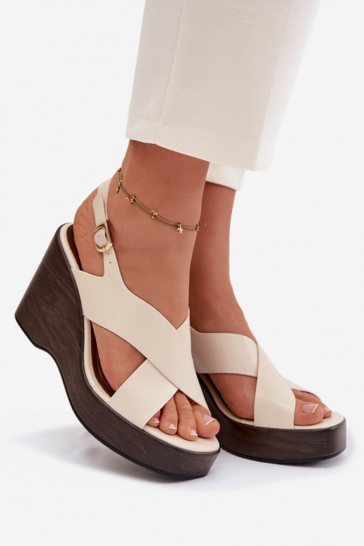 Damen-Sandalen aus Kunstleder in Sandfarbe Janivra
