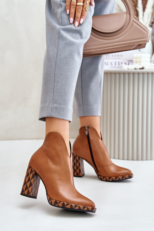 Braune Lederstiefeletten mit Absätzen Laura Messi 2836