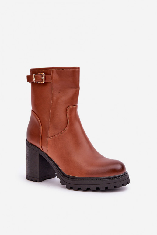 Braune isolierte Stiefeletten mit Absätzen und Schnallen Selavia