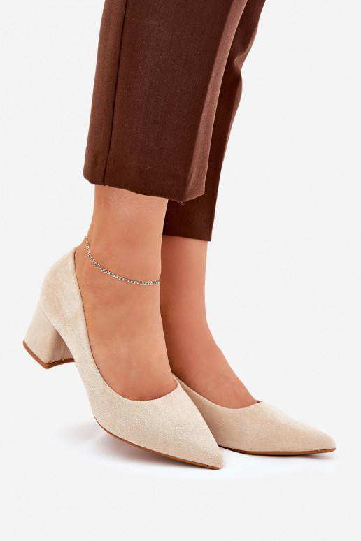 Damen-Schuhe mit spitzen Zehen und Absätzen in sand Merinette