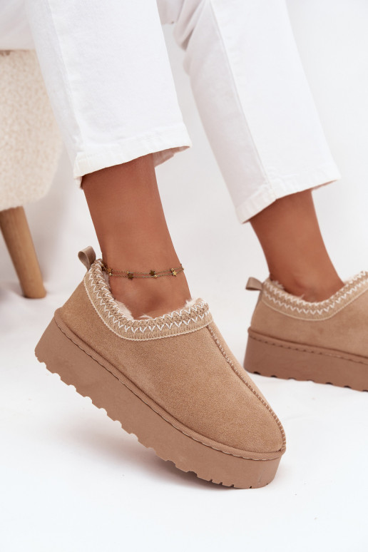 Niedrige Schneestiefel in Sandfarbe mit bestickten Blumen und Plattform Taliah