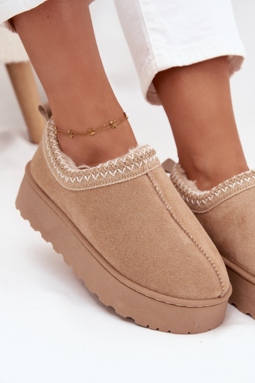 Niedrige Schneestiefel in Sandfarbe mit bestickten Blumen und Plattform Taliah