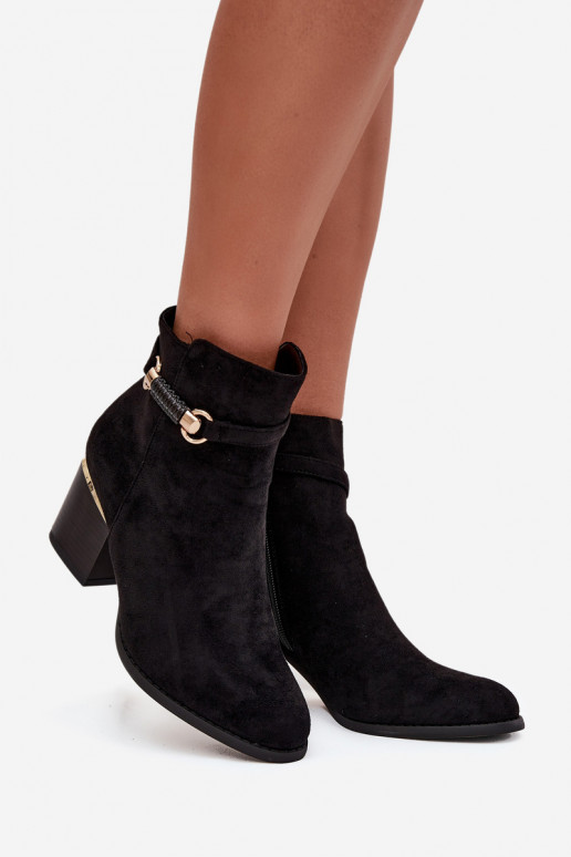 Wärmende Damen-Stiefeletten mit Absätzen und verzierten Absätzen, schwarz Galissa