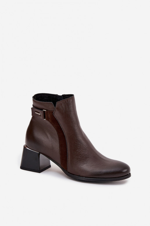 Lederne, wärmende Damen-Stiefeletten mit Absätzen, schokoladenfarben Zazoo 60563