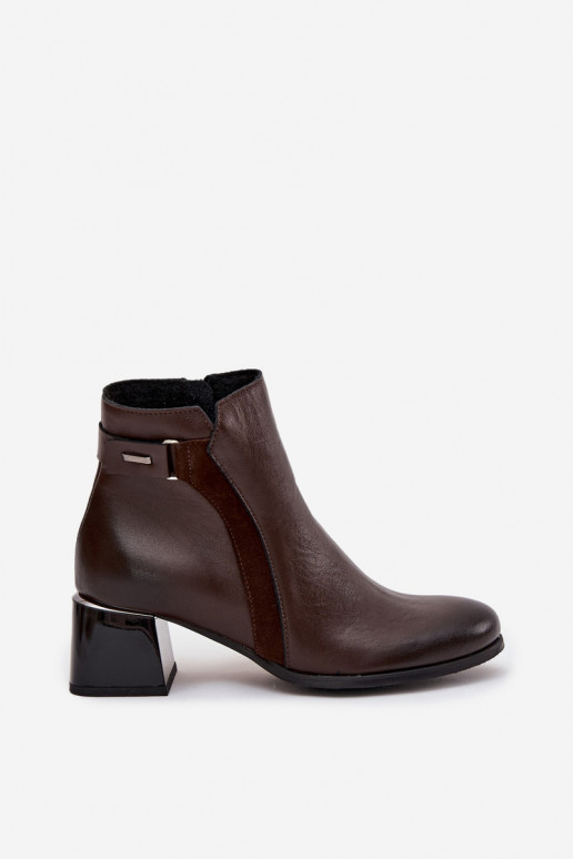 Lederne, wärmende Damen-Stiefeletten mit Absätzen, schokoladenfarben Zazoo 60563