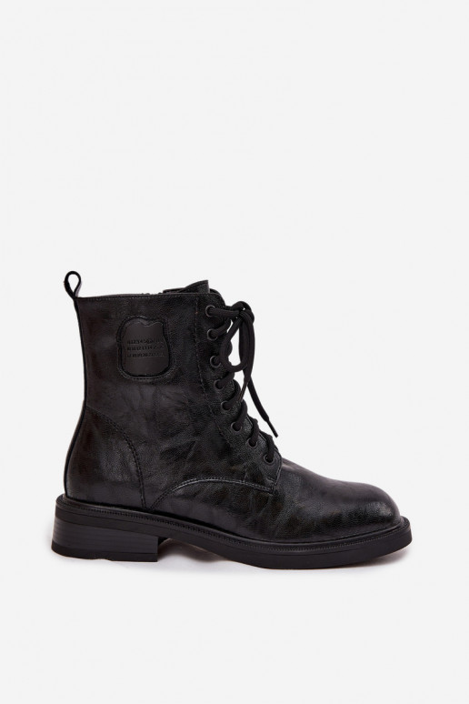 Schwarze Stiefeletten aus Kunstleder für Damen mit dekorativen Details Tai turiciejka K7180-01