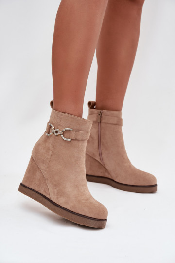 Damenstiefel mit einer Plattform Mit Dekorationen Detalem Beige Es mussrivana