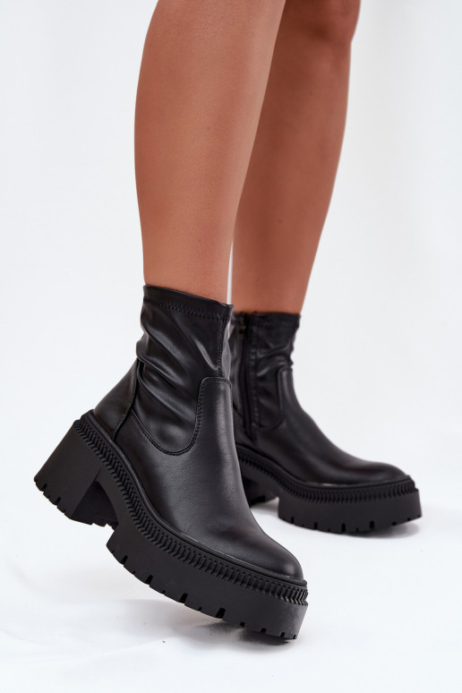 Damen Stiefeletten auf massiven Absätzen und Plattform aus schwarzem Kunstleder Elvianne