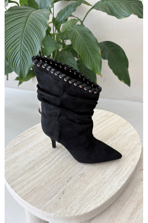 Falten ankle boots mit dünnen Absätzen in schwarzer Herella