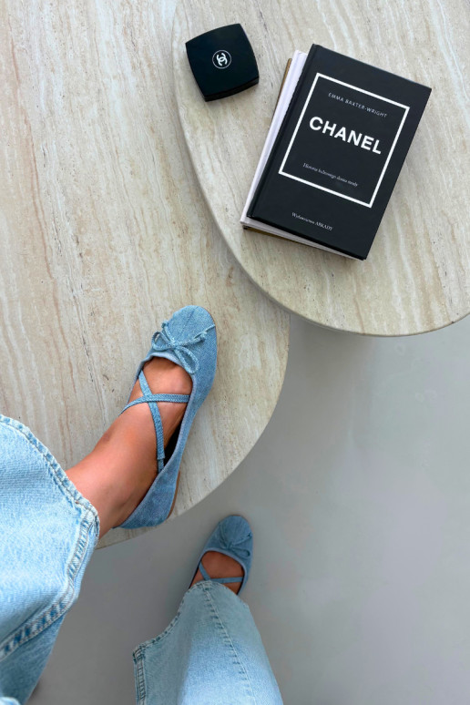 Denim Ballerinas mit Bändern Kokardką