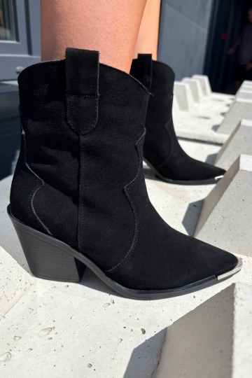 Schwarze Wildleder-Cowboystiefel mit Isolierung und Absätzen Pelsa