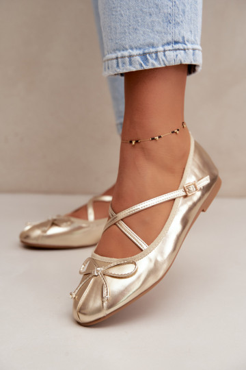 Goldene lackierte Ballerinas mit Bändern Kokardką 2