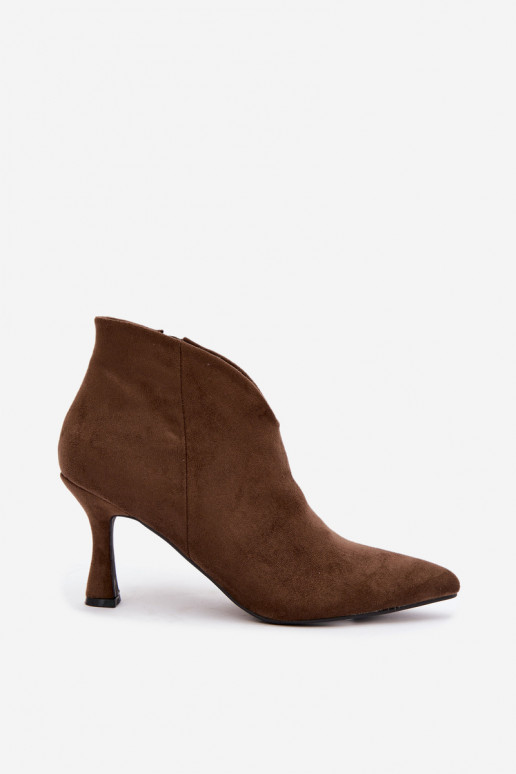Damen Stiefeletten auf schmalem Absatz mit spitzem Zehen in khakifarbener Bessia