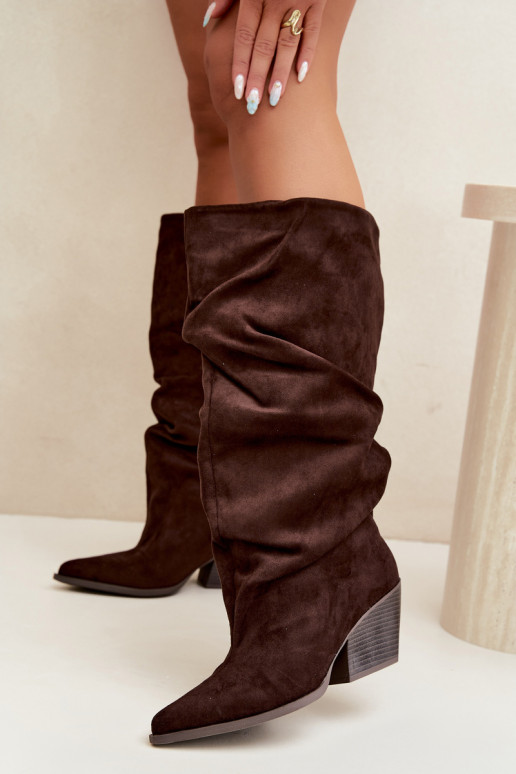 Damen Overknee-Stiefel mit gebogener Oberseite und Absätzen aus Wildleder in schokoladenfarbener Durela