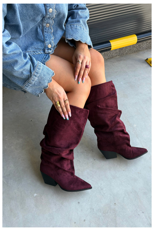 Damen Overknee-Stiefel mit gebogener Oberseite und Absätzen aus Wildleder in burgunderfarbener Durela