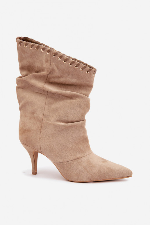 Falten ankle boots mit dünnen Absätzen in sandfarbener Herella