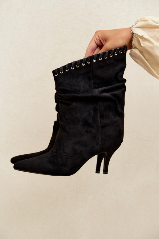 Falten ankle boots mit dünnen Absätzen in schwarzer Herella