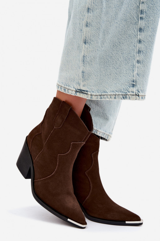Schokoladenfarbene Wildleder-Cowboystiefel mit Isolierung und Absätzen Pelsa