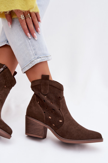 Damen Stiefeletten im Cowboy-Stil mit Ausschnitten CzekoladoĮe Nolvina