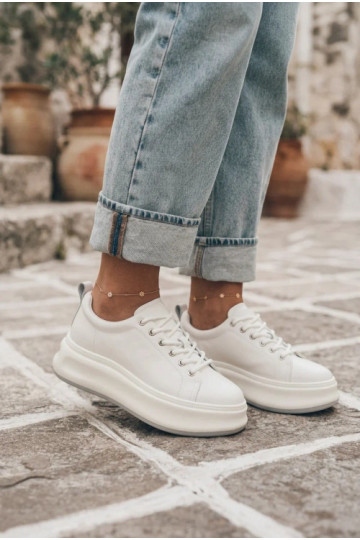 Weiße Damen Sneaker mit Plateau GOE SS2N4021