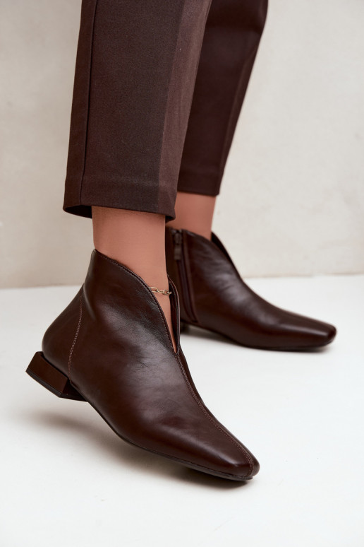 Dunkelbraune niedrige Stiefeletten Cut Out mit breiten Absätzen aus Kunstleder Canella