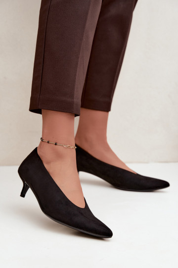 Schwarze Wildlederschuhe mit Kitten Heel Nuretta 2