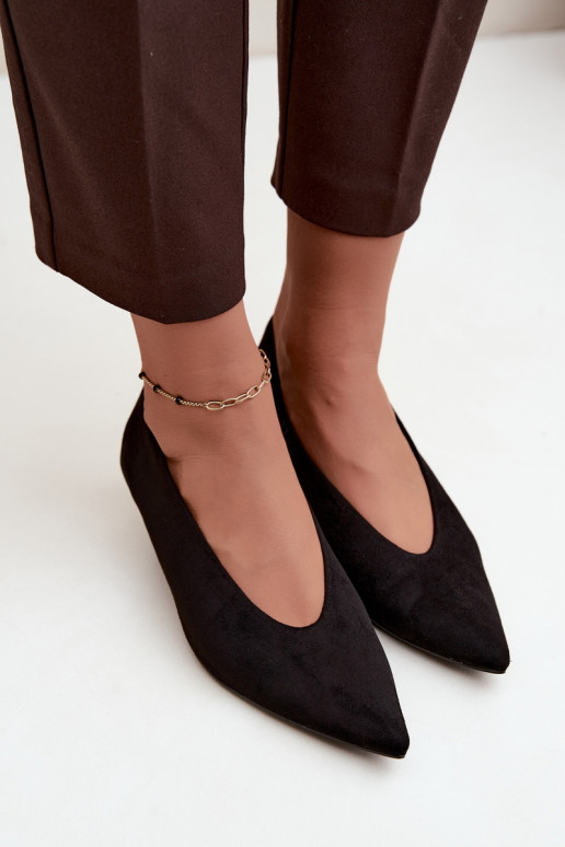 Schwarze Wildlederschuhe mit Kitten Heel Nuretta
